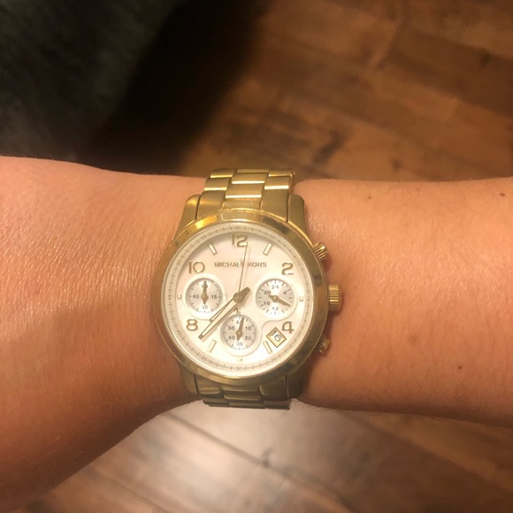 Michael Kors Gold Boyfriend Watch - Picture 3 of 5